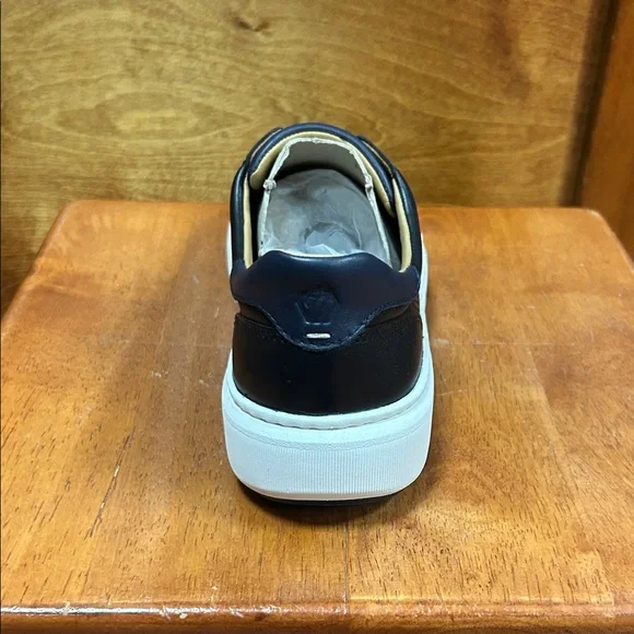 Johnston & Murphy Black Leather Sneakers - Picture 3 of 5